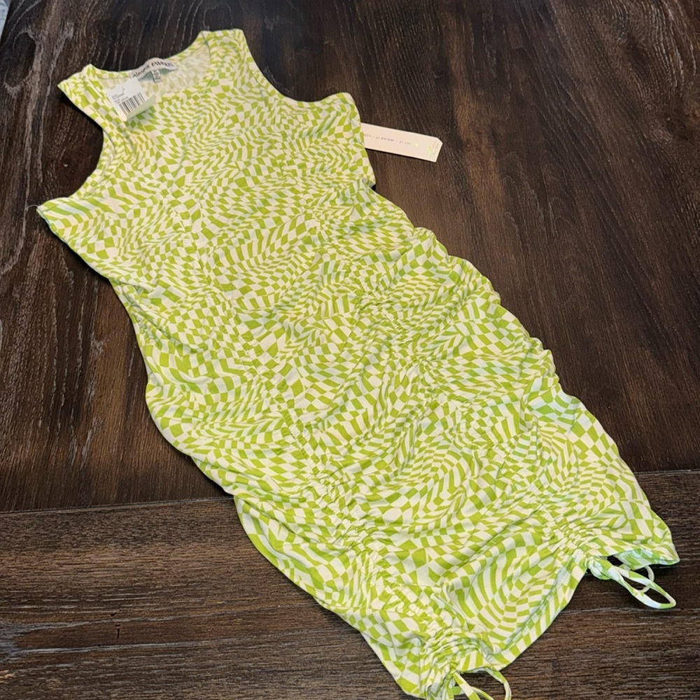 Vibrant Green Patterned Dress